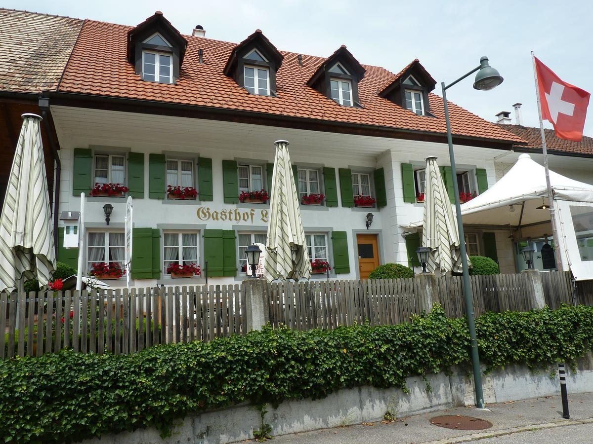 Gasthof Loewen Wisen Exterior photo